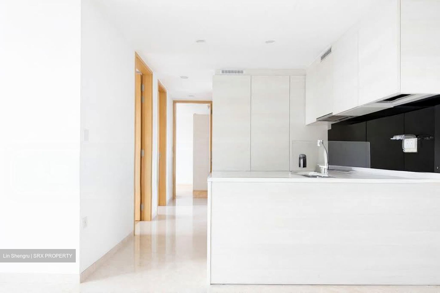 6 Derbyshire (D11), Condominium #542621431